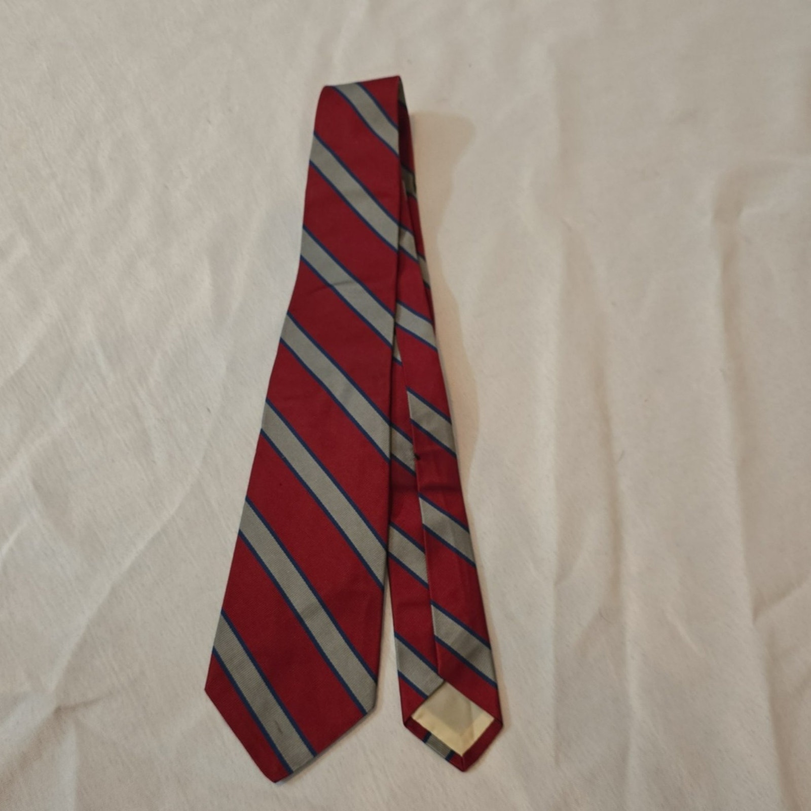 Vintage Brooks Brothers Silk Blend Red And Silver Tie